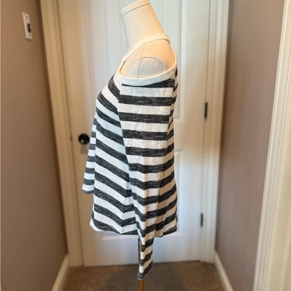 Jack by BB Dakota Monochrome Knit Sweater - Picture 2 of 4